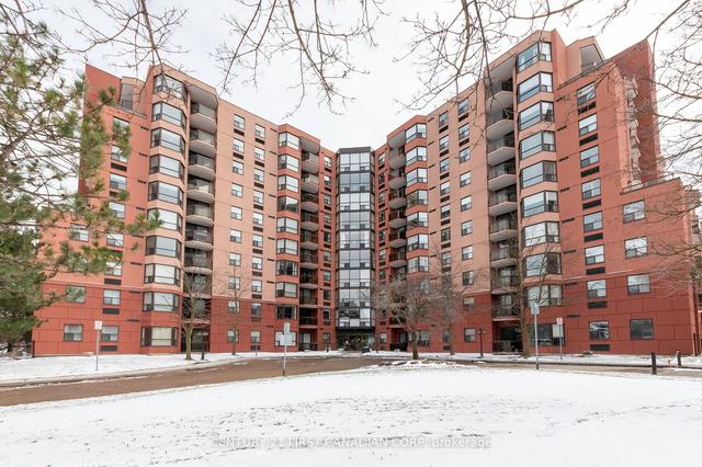 810 - 600 Talbot St, Condo with 1 bedrooms, 1 bathrooms and 1 parking in London ON | Image 12