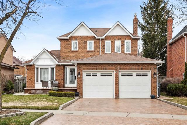 24 Brydon Cres, House detached with 3 bedrooms, 4 bathrooms and 5 parking in Brampton ON | Image 1