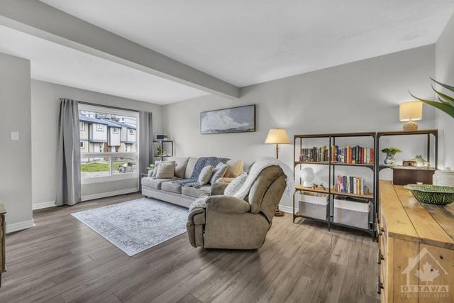 84 - 3400 Paul Anka Drive, Townhouse with 3 bedrooms, 2 bathrooms and 1 parking in Ottawa ON | Image 7