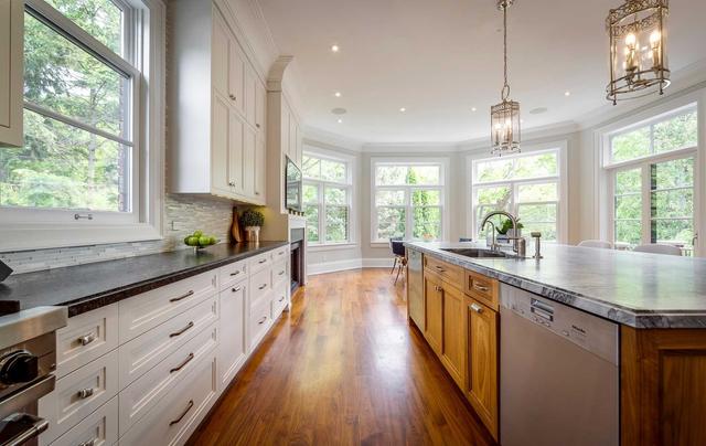 113 Mildenhall Rd, House detached with 5 bedrooms, 7 bathrooms and 13 parking in Toronto ON | Image 17