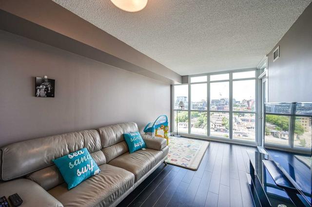 1102 - 15 Iceboat Terr, Condo with 1 bedrooms, 1 bathrooms and 1 parking in Toronto ON | Image 28