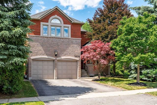 2016 Highridge Crt, House detached with 4 bedrooms, 4 bathrooms and 5 parking in Oakville ON | Card Image