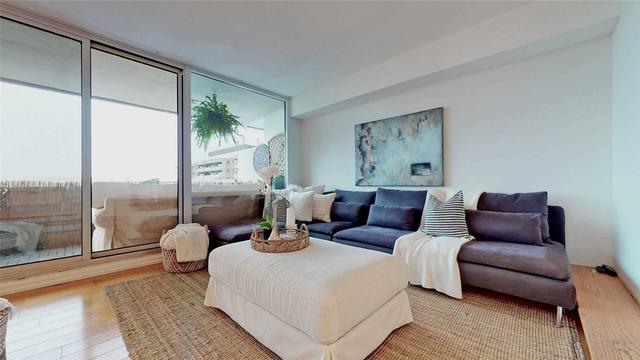 1807 - 260 Scarlett Rd, Condo with 1 bedrooms, 1 bathrooms and 1 parking in Toronto ON | Image 29