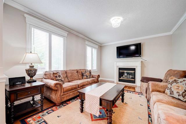 3394 Fox Run Circ, House detached with 4 bedrooms, 7 bathrooms and 6 parking in Oakville ON | Image 5