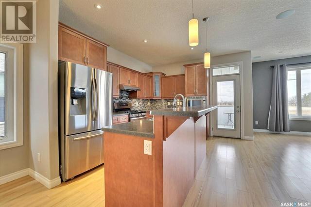 8942 Herman Crescent, House detached with 3 bedrooms, 3 bathrooms and null parking in Regina SK | Image 8