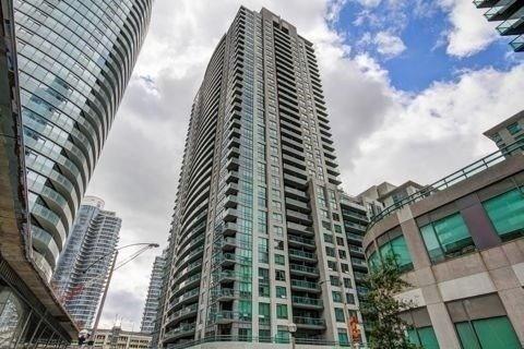 19 Grand Trunk Cres, Home with 0 bedrooms, 0 bathrooms and 0 parking in Toronto ON | Image 1