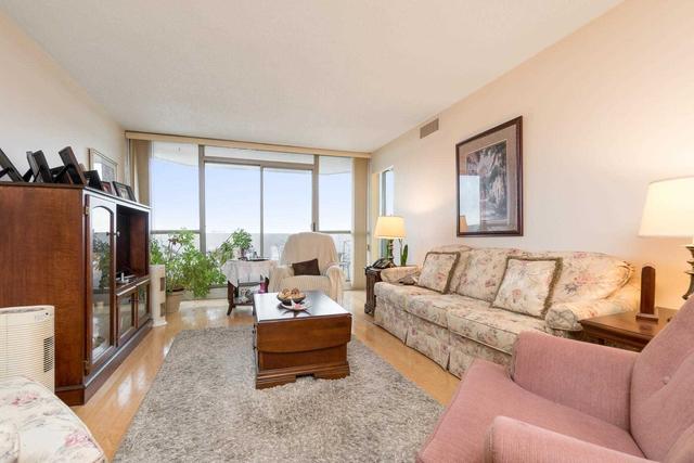 809 - 20 Mcfarlane Dr, Condo with 2 bedrooms, 2 bathrooms and 1 parking in Halton Hills ON | Image 3