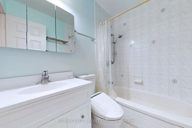 1a - 150 Beverley St, Condo with 2 bedrooms, 1 bathrooms and 1 parking in Toronto ON | Image 13