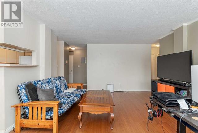 236, - 1421 7 Avenue Nw, Condo with 2 bedrooms, 1 bathrooms and 1 parking in Calgary AB | Image 7