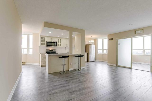 1403 - 30 Malta Ave, Condo with 3 bedrooms, 2 bathrooms and 1 parking in Brampton ON | Image 4