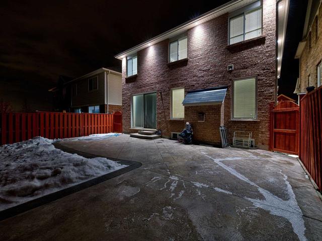 125 Owlridge Dr, House detached with 4 bedrooms, 3 bathrooms and 4 parking in Brampton ON | Image 27