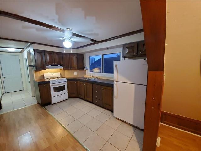 44 Ashley Street, Condo with 0 bedrooms, 1 bathrooms and null parking in Hamilton ON | Image 3