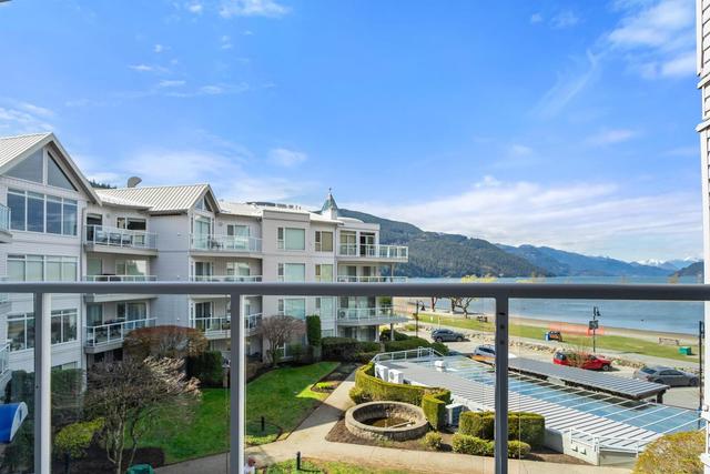 310 - 328 Esplanade Avenue, Condo with 2 bedrooms, 1 bathrooms and null parking in Harrison Hot Springs BC | Image 5