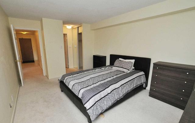 707 - 298 Jarvis St, Condo with 2 bedrooms, 2 bathrooms and 1 parking in Toronto ON | Image 6
