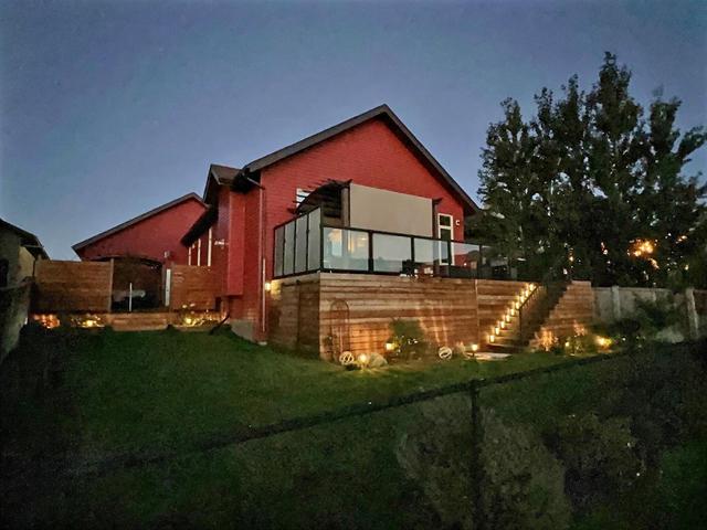 800 Canyonview Close W, House detached with 3 bedrooms, 2 bathrooms and 3 parking in Lethbridge AB | Image 27