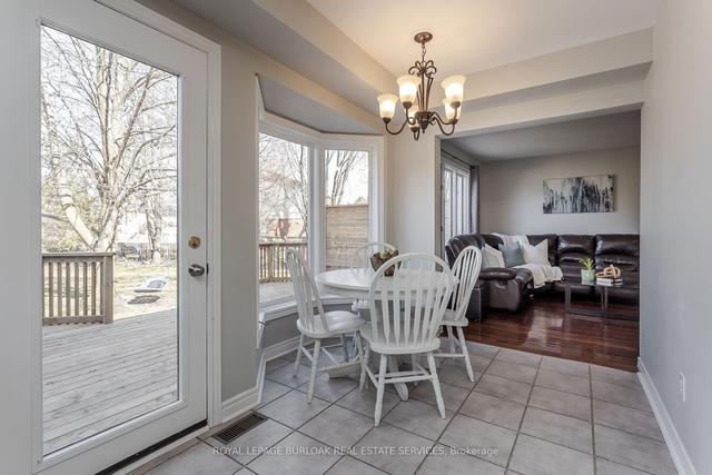 37 Strathroy Cres, House detached with 3 bedrooms, 3 bathrooms and 4 parking in Hamilton ON | Image 5