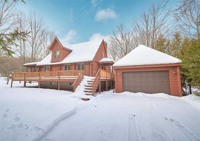 14 Moonstone Cres, House detached with 3 bedrooms, 1 bathrooms and 4 parking in Oro Medonte ON | Image 1
