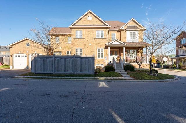 14 Peach Dr, House attached with 4 bedrooms, 4 bathrooms and 4 parking in Brampton ON | Image 1