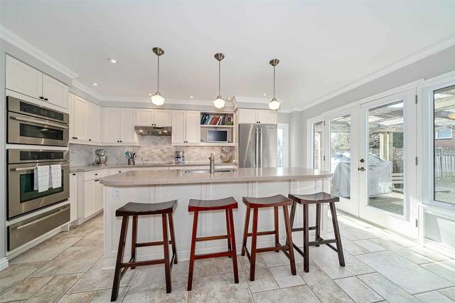 1299 Old English Lane, House detached with 4 bedrooms, 4 bathrooms and 4 parking in Oakville ON | Image 40