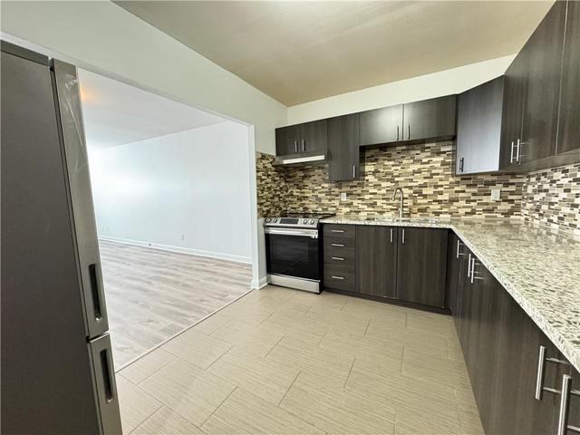 3 - 657 Fennell Avenue E, Condo with 2 bedrooms, 1 bathrooms and 1 parking in Hamilton ON | Image 7