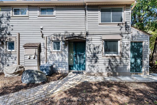 123 Escarpment Cres, Townhouse with 3 bedrooms, 2 bathrooms and 0 parking in Collingwood ON | Image 12
