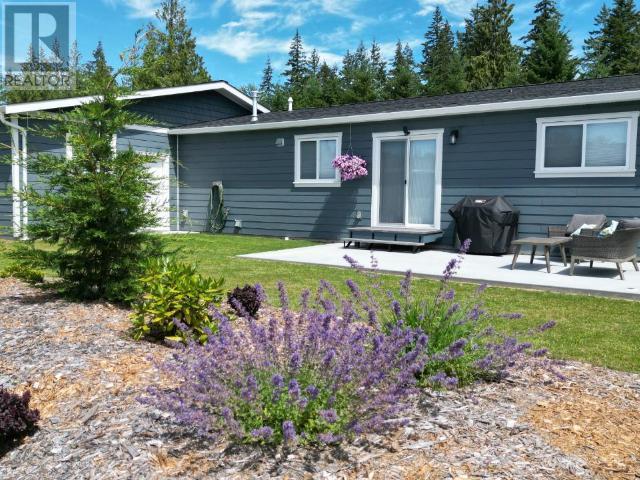104 - 7440 Nootka Street, House detached with 2 bedrooms, 2 bathrooms and 2 parking in Powell River BC | Image 4