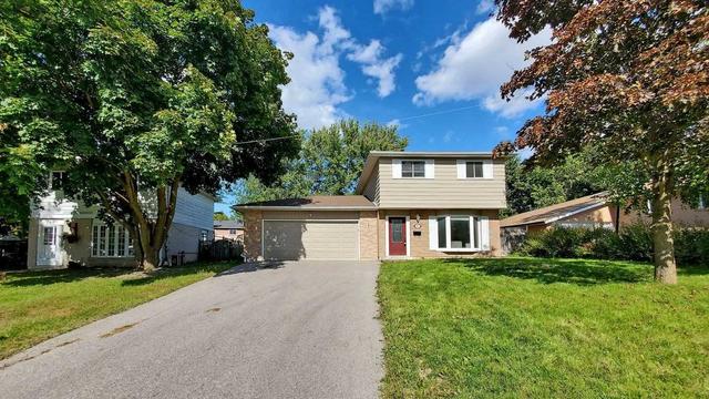 743 Greenfield Cres, House detached with 3 bedrooms, 3 bathrooms and 8 parking in Newmarket ON | Image 12