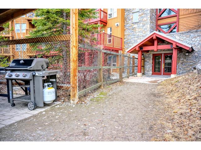502 - 2080 Summit Drive, Condo with 1 bedrooms, 0 bathrooms and 1 parking in East Kootenay F BC | Image 24