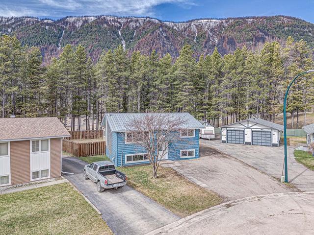 307 Lodgepole Place, House detached with 4 bedrooms, 2 bathrooms and null parking in Sparwood BC | Image 53
