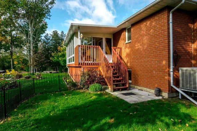 15 Navigators Tr, House detached with 2 bedrooms, 3 bathrooms and 7 parking in Kawartha Lakes ON | Image 11