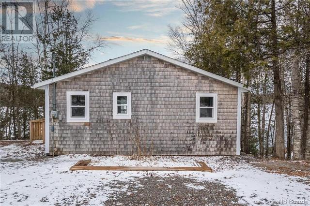 29 Kerrs Lake Right Branch Road, House detached with 2 bedrooms, 1 bathrooms and null parking in Saint Patrick NB | Image 3