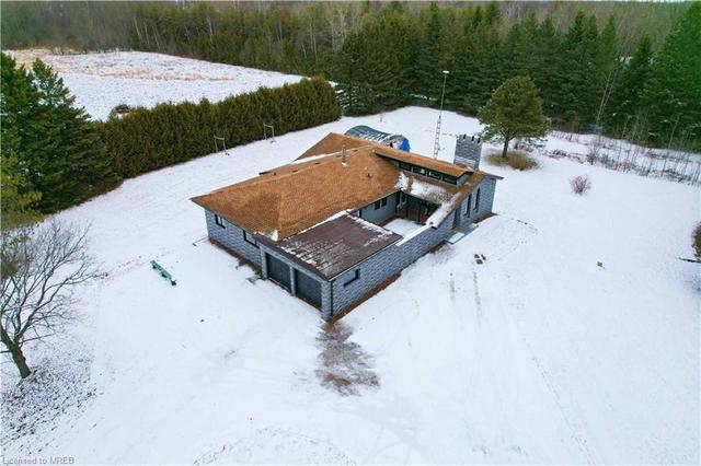 71145 10th Line, House detached with 3 bedrooms, 1 bathrooms and null parking in East Garafraxa ON | Image 32