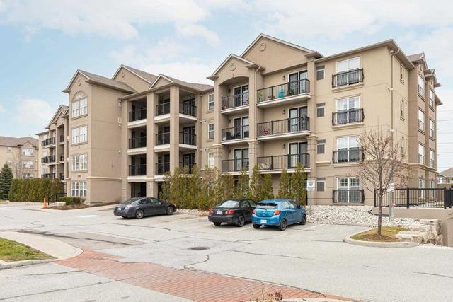 209 - 1360 Main St E, Condo with 2 bedrooms, 1 bathrooms and 2 parking in Milton ON | Image 10