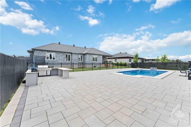 373 Shoreway Drive, House detached with 5 bedrooms, 4 bathrooms and 14 parking in Ottawa ON | Image 27
