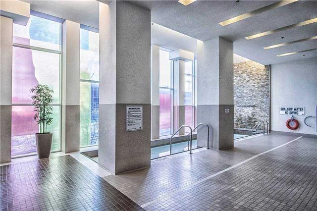 1003 - 15 Singer Crt, Condo with 1 bedrooms, 1 bathrooms and 1 parking in Toronto ON | Image 5