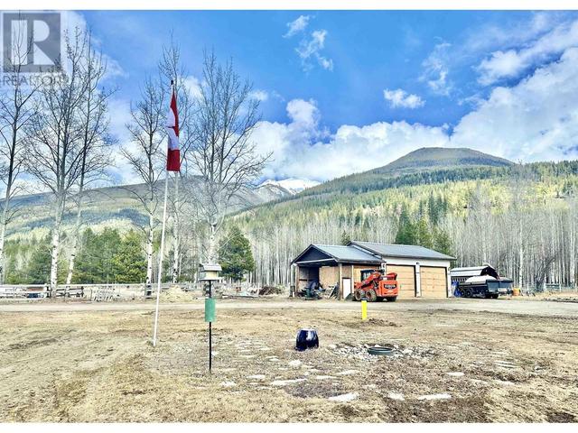 4590 Stone Road, House detached with 3 bedrooms, 2 bathrooms and null parking in Fraser Fort George H BC | Image 16