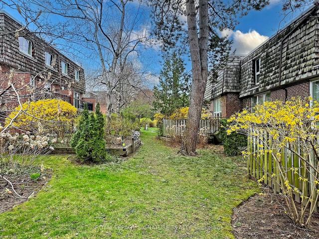 39 Sugar Mill Way, Townhouse with 3 bedrooms, 3 bathrooms and 2 parking in Toronto ON | Image 35