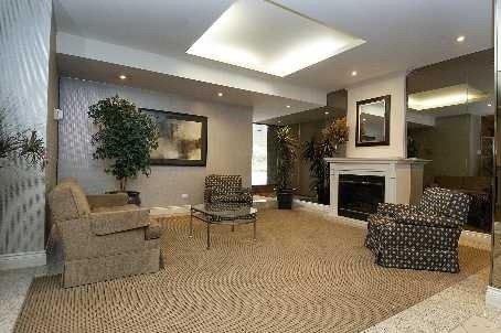 105 - 260 Scarlett Rd, Condo with 1 bedrooms, 1 bathrooms and 1 parking in Toronto ON | Image 5