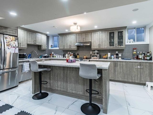 8 Orangeblossom Tr, House detached with 4 bedrooms, 6 bathrooms and 6 parking in Brampton ON | Image 25