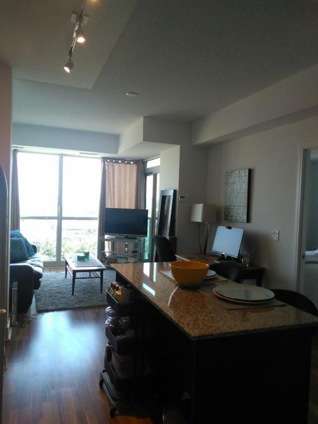 lph15 - 35 Brian Peck Cres, Condo with 1 bedrooms, 1 bathrooms and 1 parking in Toronto ON | Image 14