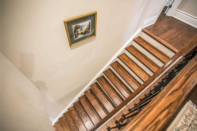 1 Shadetree Cres, House detached with 4 bedrooms, 5 bathrooms and 5 parking in Toronto ON | Image 15