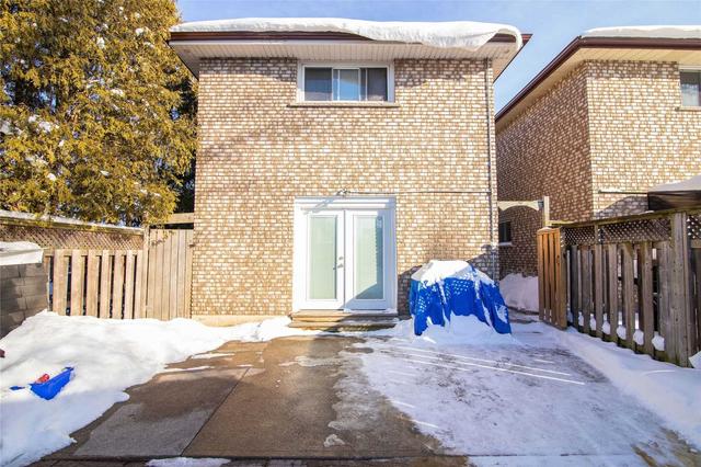 96 East 33rd St, House detached with 3 bedrooms, 2 bathrooms and 2 parking in Hamilton ON | Image 20