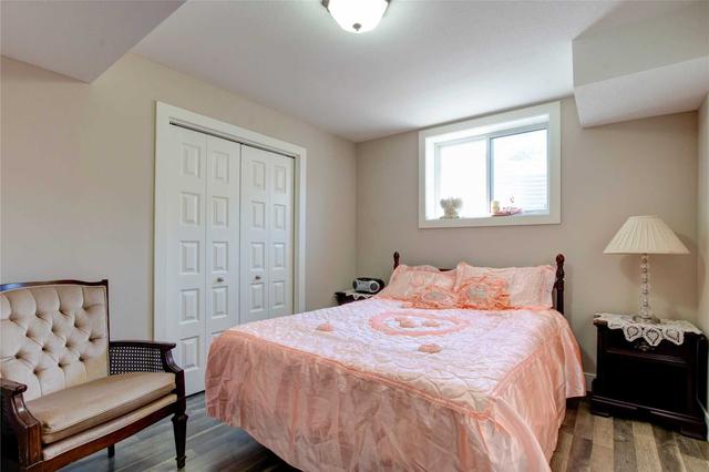 2404 Seven Oaks Rdge, House detached with 2 bedrooms, 3 bathrooms and 6 parking in London ON | Image 26