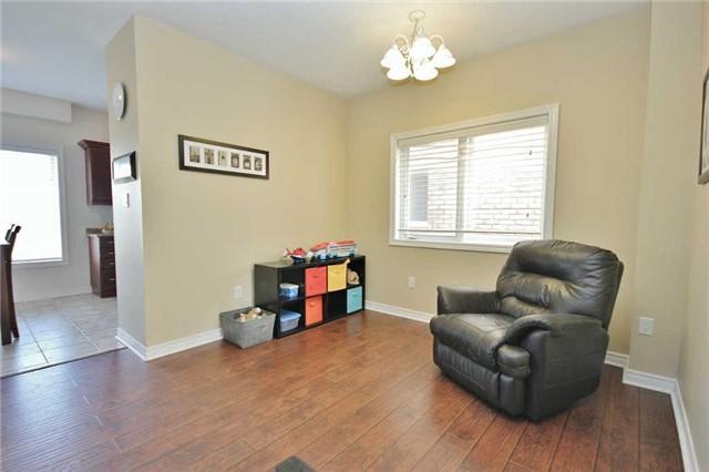 1224 Mary Lou St, House detached with 3 bedrooms, 3 bathrooms and 2 parking in Innisfil ON | Image 5