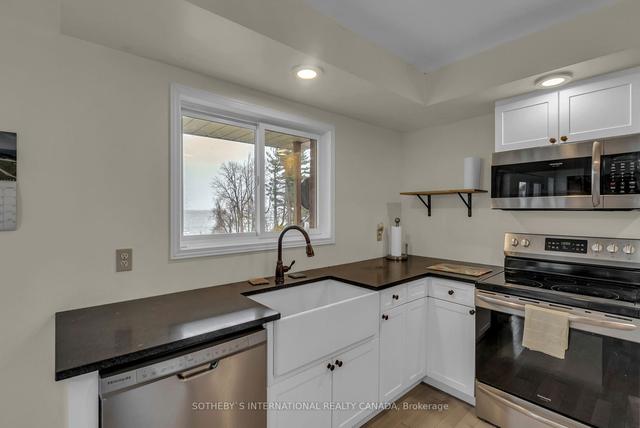 20820 South Service Rd, House detached with 3 bedrooms, 2 bathrooms and 10 parking in South Glengarry ON | Image 8