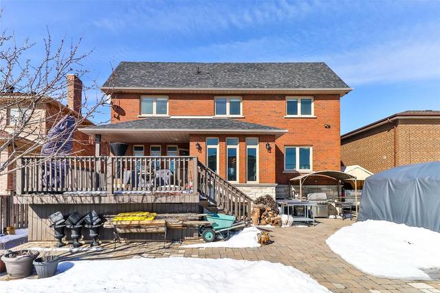 31 Glenbrook Ave, House detached with 5 bedrooms, 4 bathrooms and 6 parking in Toronto ON | Image 32