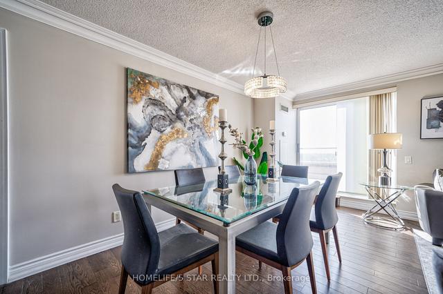 905 - 2 Clairtrell Rd, Condo with 3 bedrooms, 2 bathrooms and 1 parking in Toronto ON | Image 6