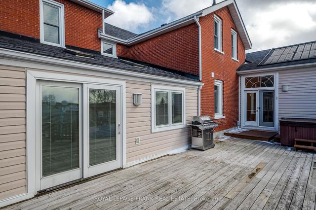 1141 High St, House detached with 3 bedrooms, 3 bathrooms and 10 parking in Peterborough ON | Image 28