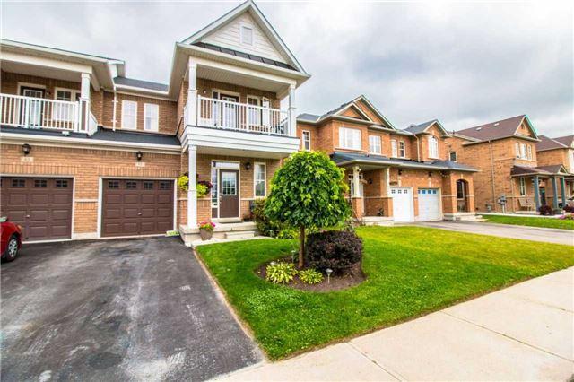 61 Iceland Poppy Tr, House semidetached with 3 bedrooms, 4 bathrooms and 2 parking in Brampton ON | Image 1