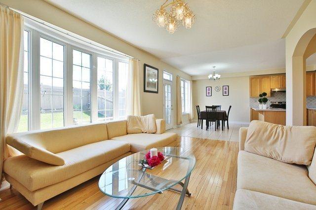 79 Fahey Dr, House detached with 4 bedrooms, 4 bathrooms and 6 parking in Brampton ON | Image 6